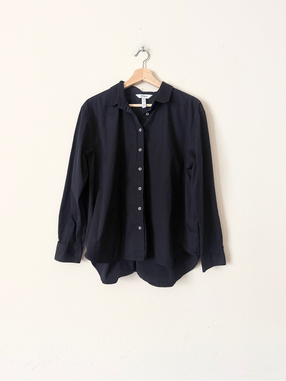 Spanx LARGE Poplin oversized long sleeve button up shirt in black